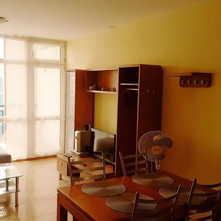 Elit 4 Apartament H12 Apartamento *